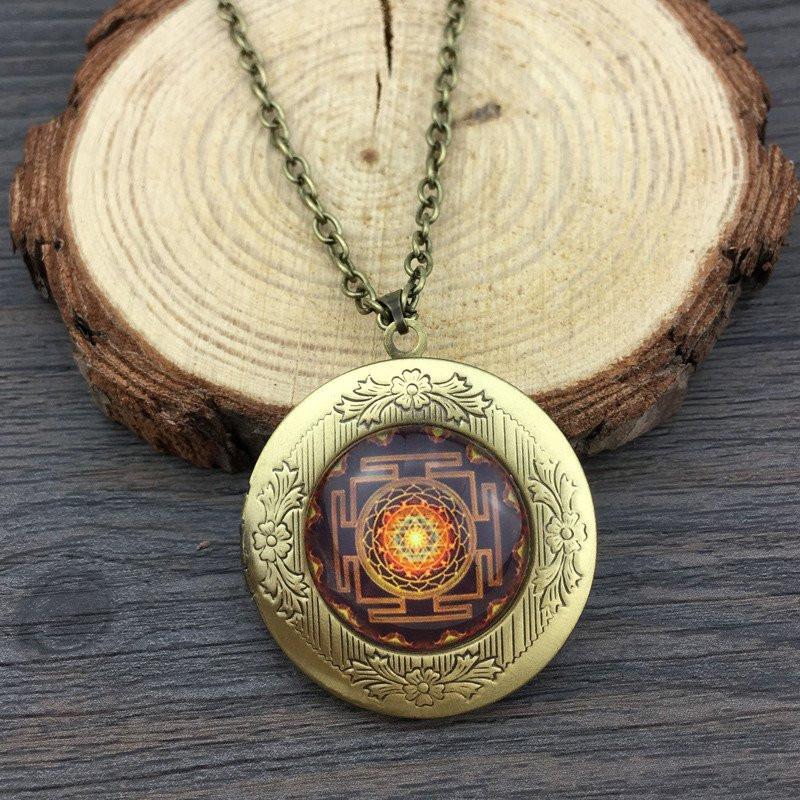 Sri Yantra Pendant Necklace with Locket Pendant Necklaces phantom jewelry 