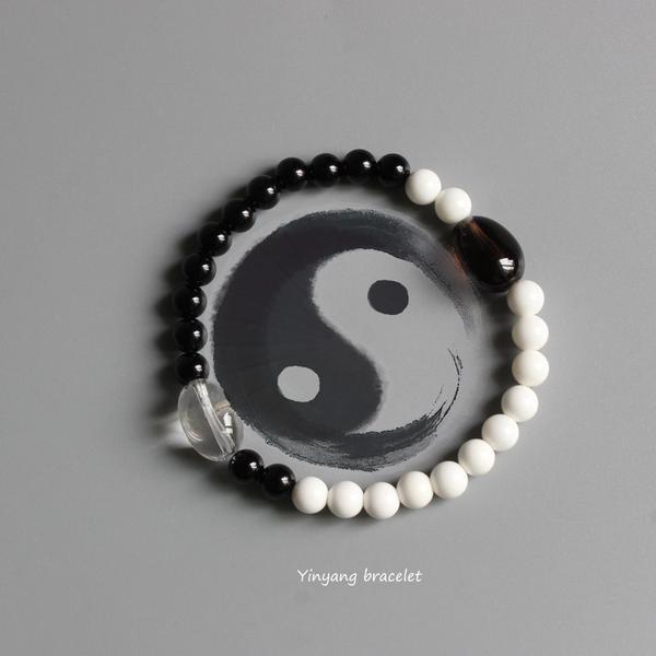 Black Obsidian & White Mother of Pearl Beads Yinyang Bracelet Strand Bracelets Eastisan Store 